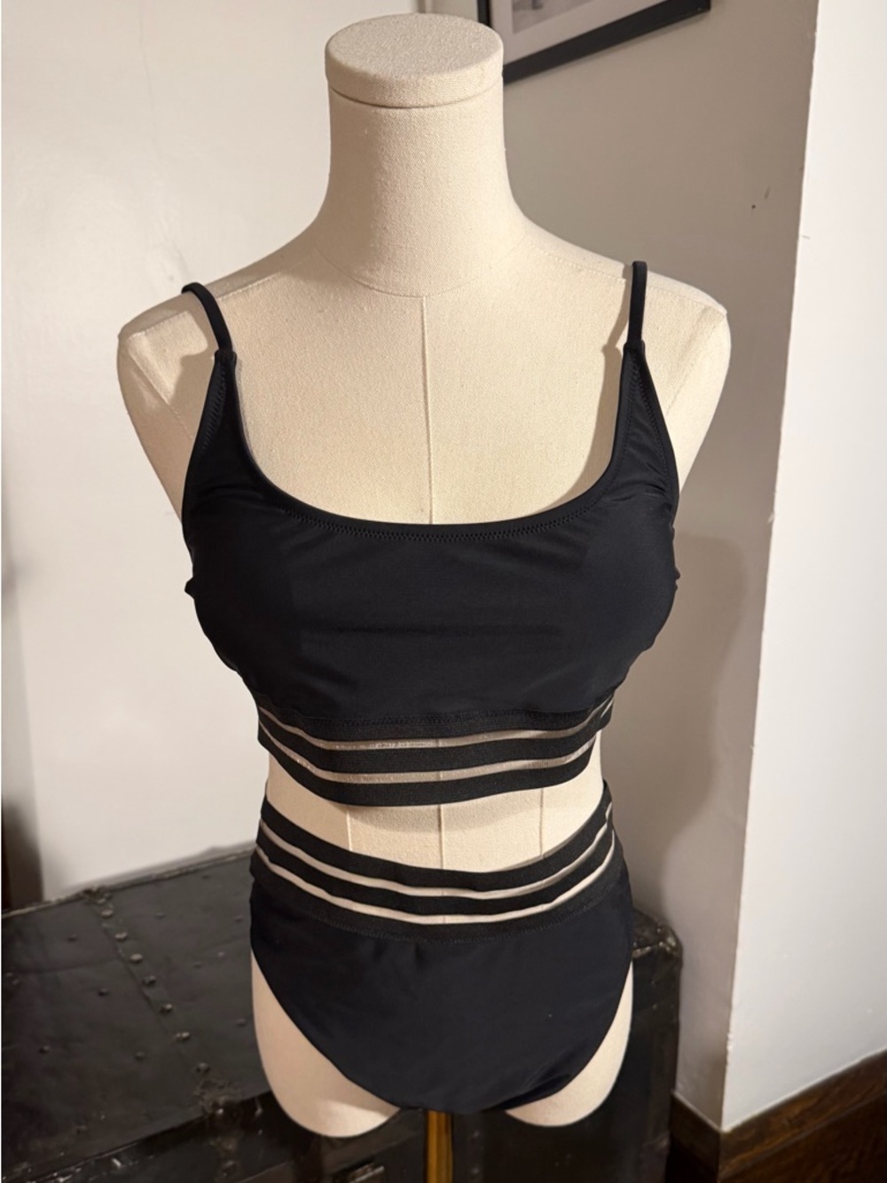 💐Black Women's Two-Piece Bikini with Sheer Stripe Waist